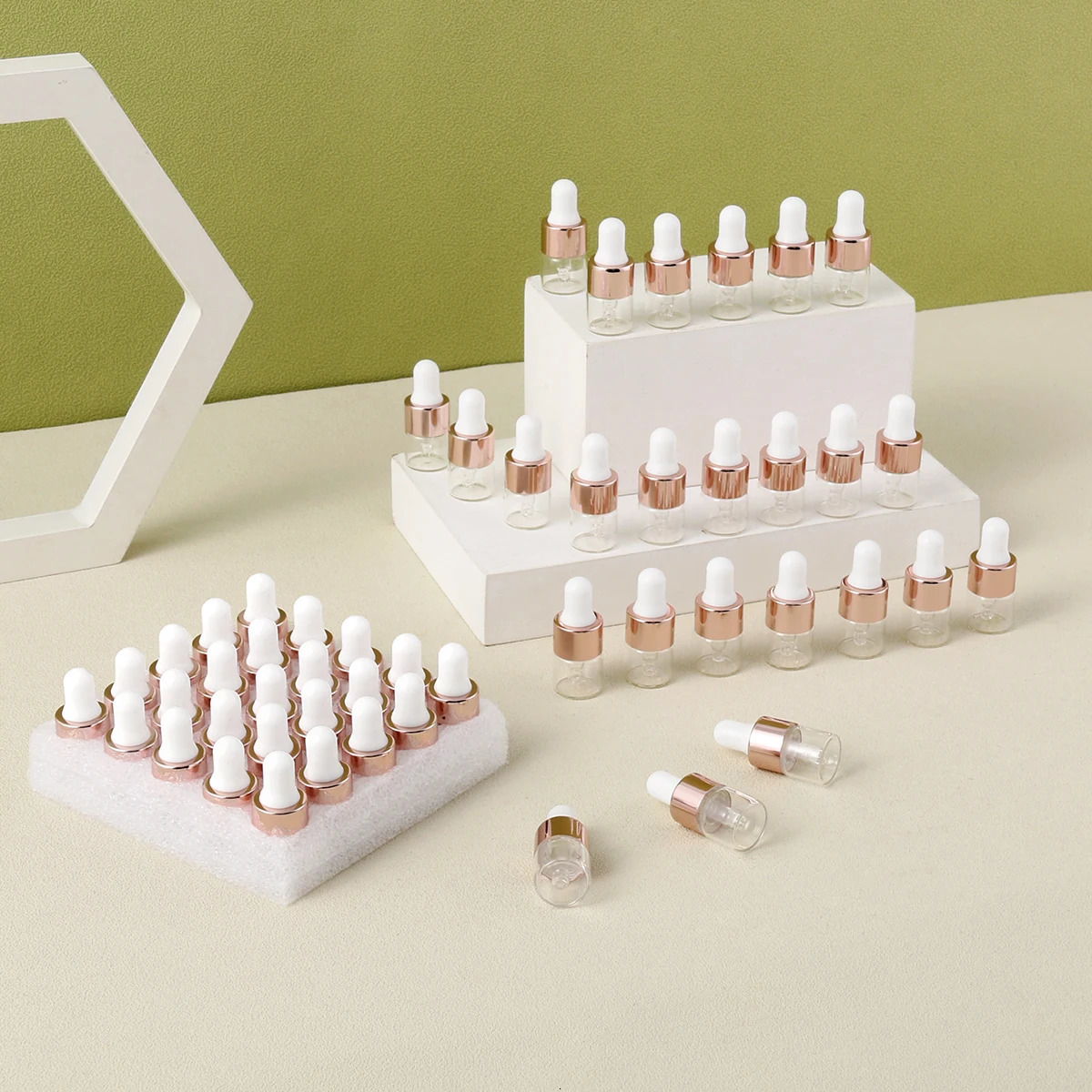 50pcs 1ml Rose Glod Mini Glass Dropper Bottles Small with Glass Eye Dropper for Essential Oils Sample Traveling 241225