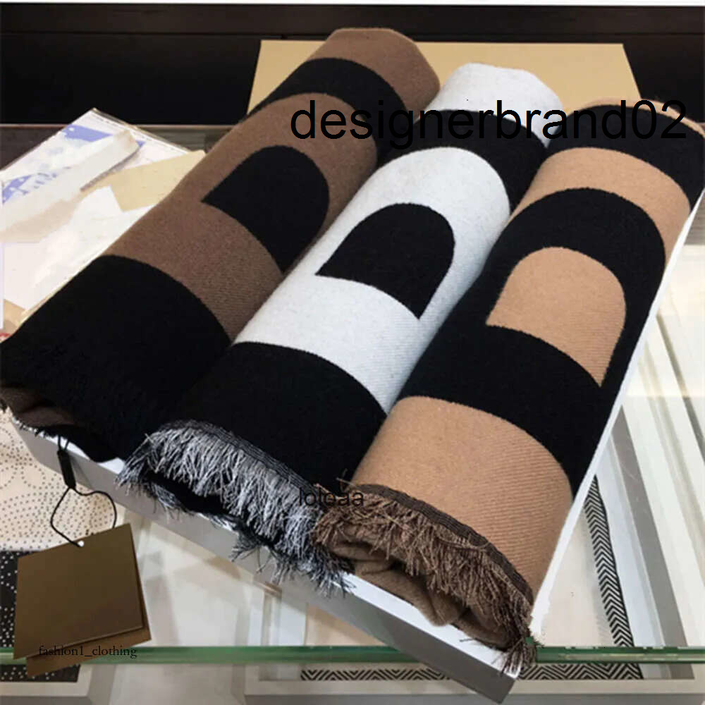 burberryscarf letter luxury autumn scarf mens scarfs womens winter woman fashion big scarves size designer wool 861 burberrys2 burberrys CMHO