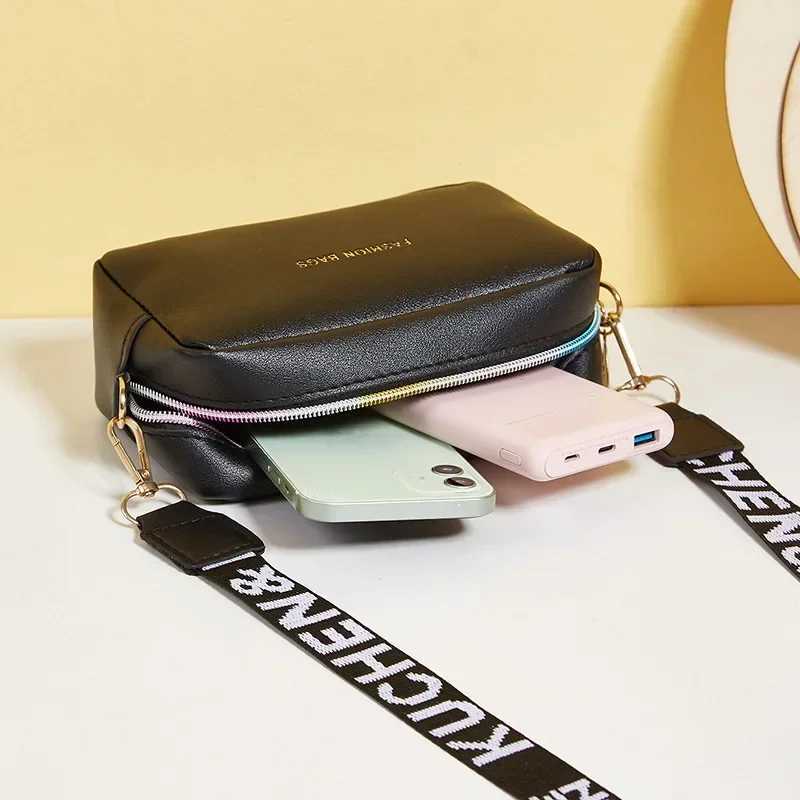 Simple Style Small Shoulder Bags for Women Solid Color Pu Leather Wide Strap Crossbody Bag Female Phe Purse Messenger HandbagXJ241225