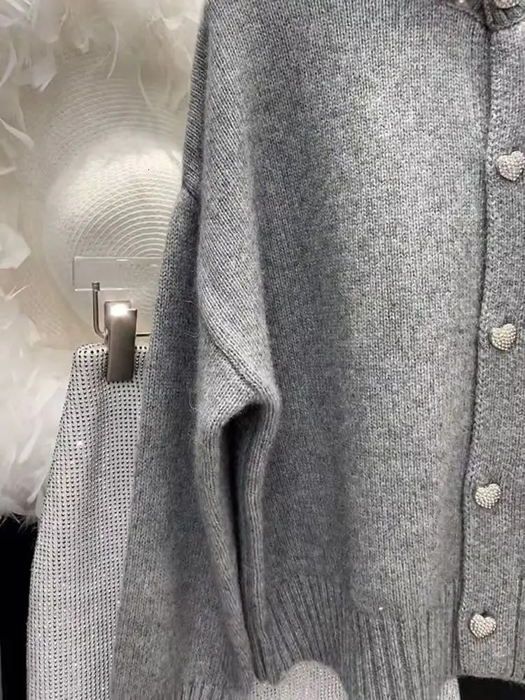 Sweaters for Women Heavy Diamond Knitted Cardigan Grey Tops Winter Clothes Pull Femme Love Jacket Feminino 241225
