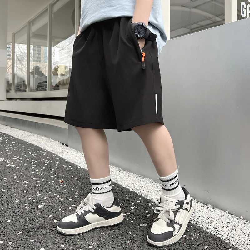Ice Silk Men Shorts Gym Casual Shorts Quick Dry Sweatpants Running Beach Sports Short Pants Breathable Fitness Jogging ShortsXJ241226