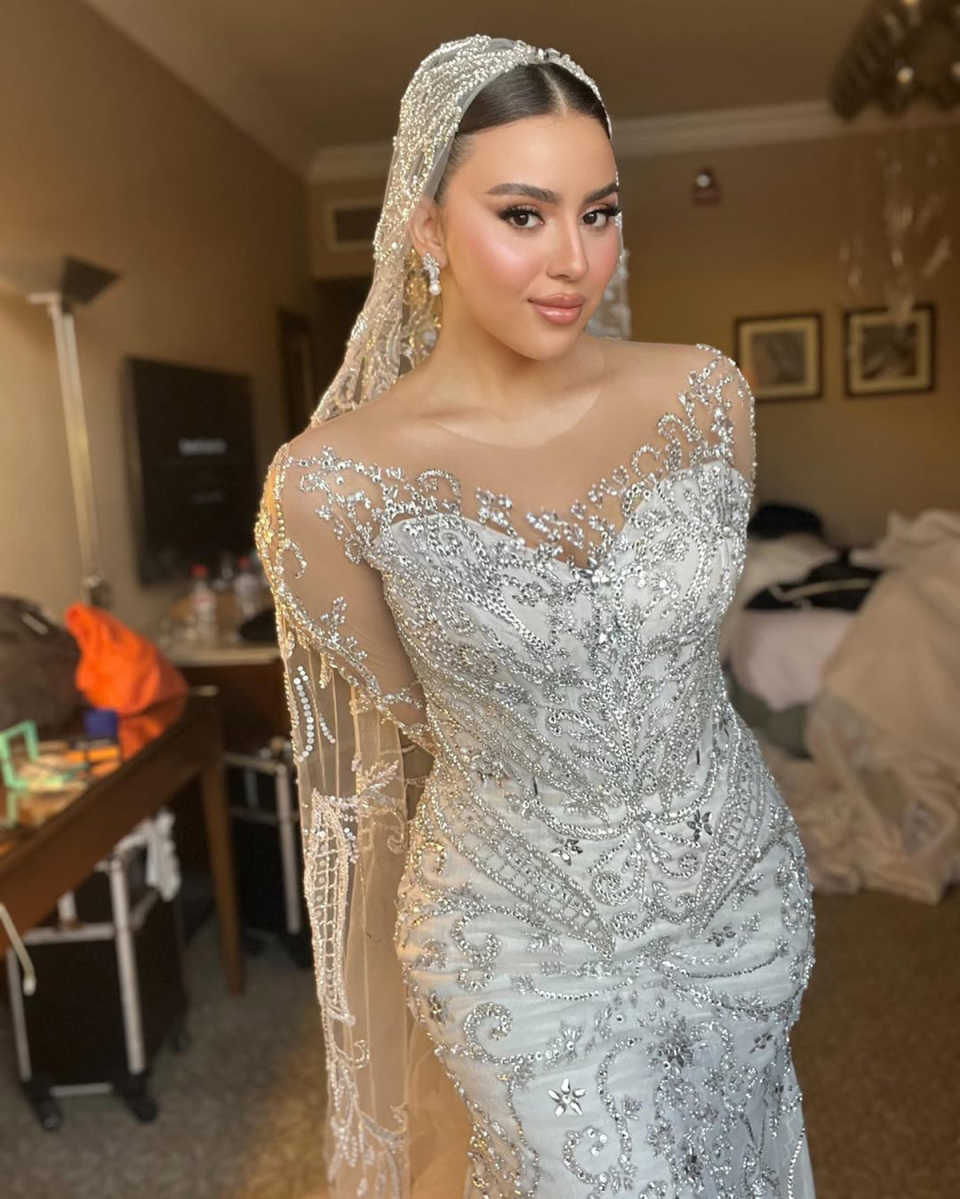 Luxurious Wedding Dress Beading Mermaid Sheer Neck Bridal Gowns Rhinestone Long Sleeves Bride Dresses Customized Plus Size Vestido de novia