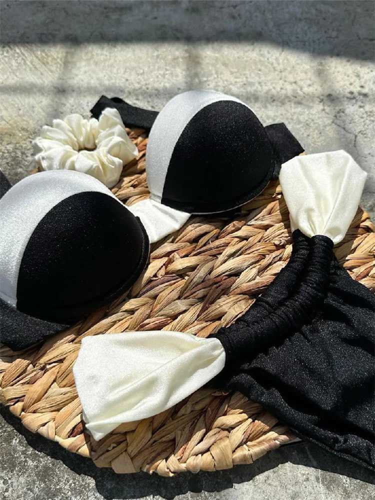 Push Up Black and White Splicing Bikini 2024 Sexy Comparison Underwear Ruffle T-shaped Swimsuit Brazilian Swimsuit Mini SwimsuitW241225