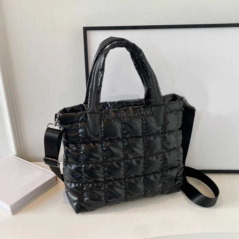 Quilted Padded Tote Bag Nyl Solid Color Sahel Puffer Crossbody Bag Women Shoulder Bags Ladies Large Capacity HandbagXJ241225