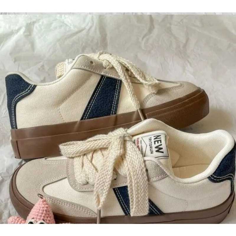White womens sports shoes leather slider womens vulcanized shoes canvas round toe casual womens sports platform shoes Zapatos MUJI M241225