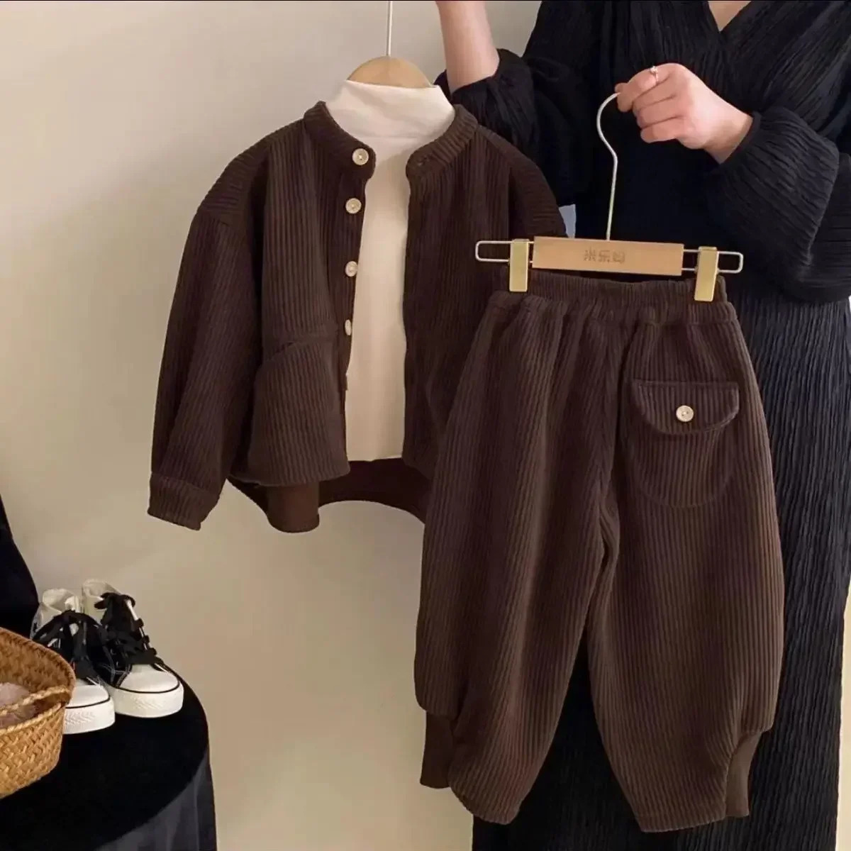 Boys Girls Korean Corduroy Stand Up Collar Single Breasted Top Pants Spring Autumn Set Childrens Casual Twopiece Clothing 241225