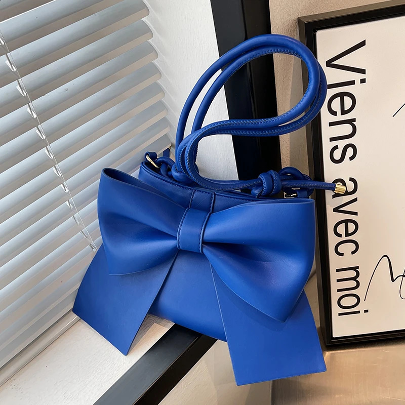 Home>Products> Bow Blue Womens Underwear Bag>Fashion Bow Decoration Shoulder Bag 241223