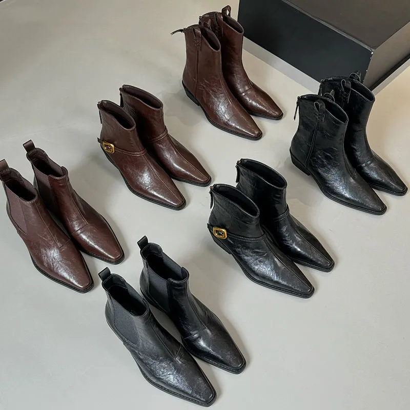2025 new New Footwear With 4CM Heels Ladies Short Boots Fashion Designer Pointed Toe Zippers Women Ankle Western Booties Shoes