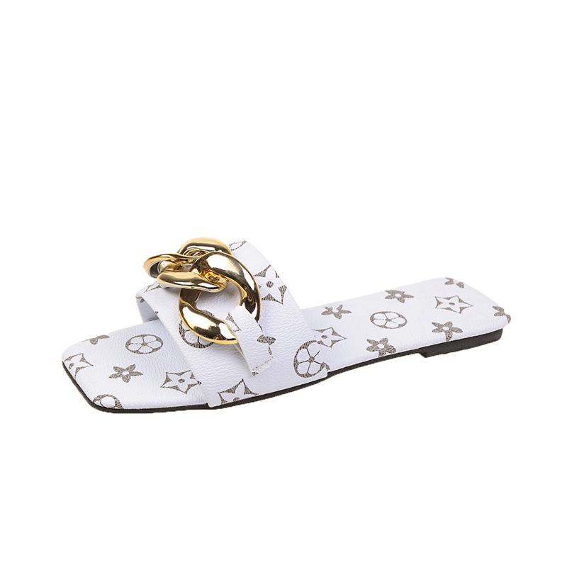 Women Fashion Slippers Metal Chain Design Sandals Slip-On Flat Sole Outdoor Summer Shoes