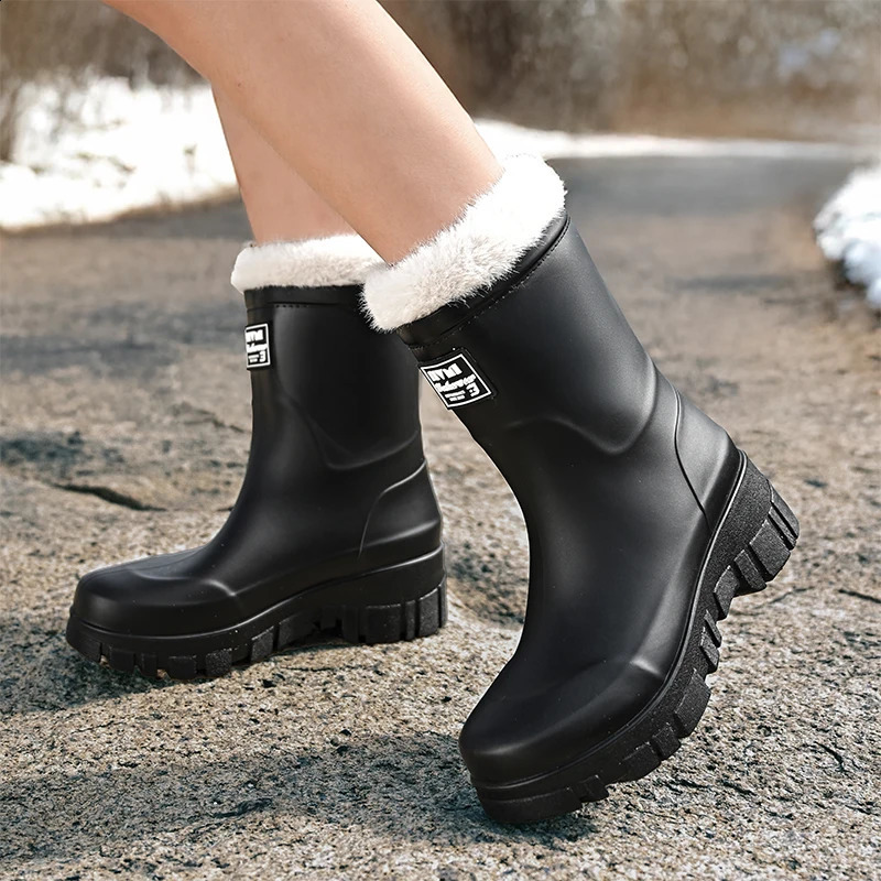 style rain boots ladies fashion outer wear rubber shoes non-slip waterproof rain boots short tube four water shoes 241226