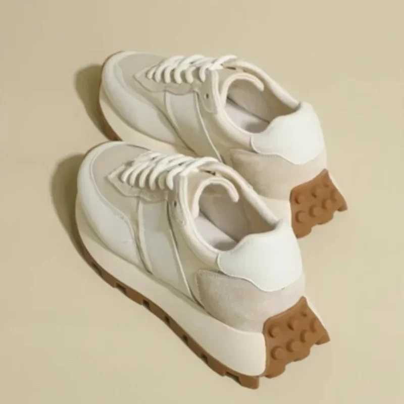 Womens Sneakers Designer Platform Heighten Casual Shoes Outdoor Sports Running Shoes for Women Forrest Gump Shoes Womens Shoes M250311