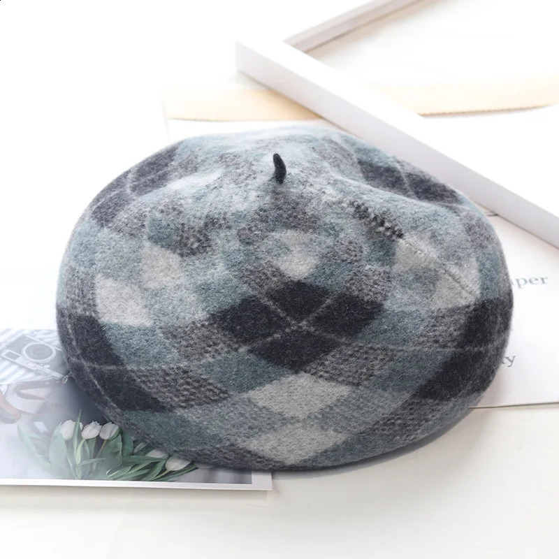 Fashion Top Quality Woman Winter Hat For Women Wool Plaid Beret Female Soft 100% Wool Hat Women Real Wool Boina Gift Wholesales 241226
