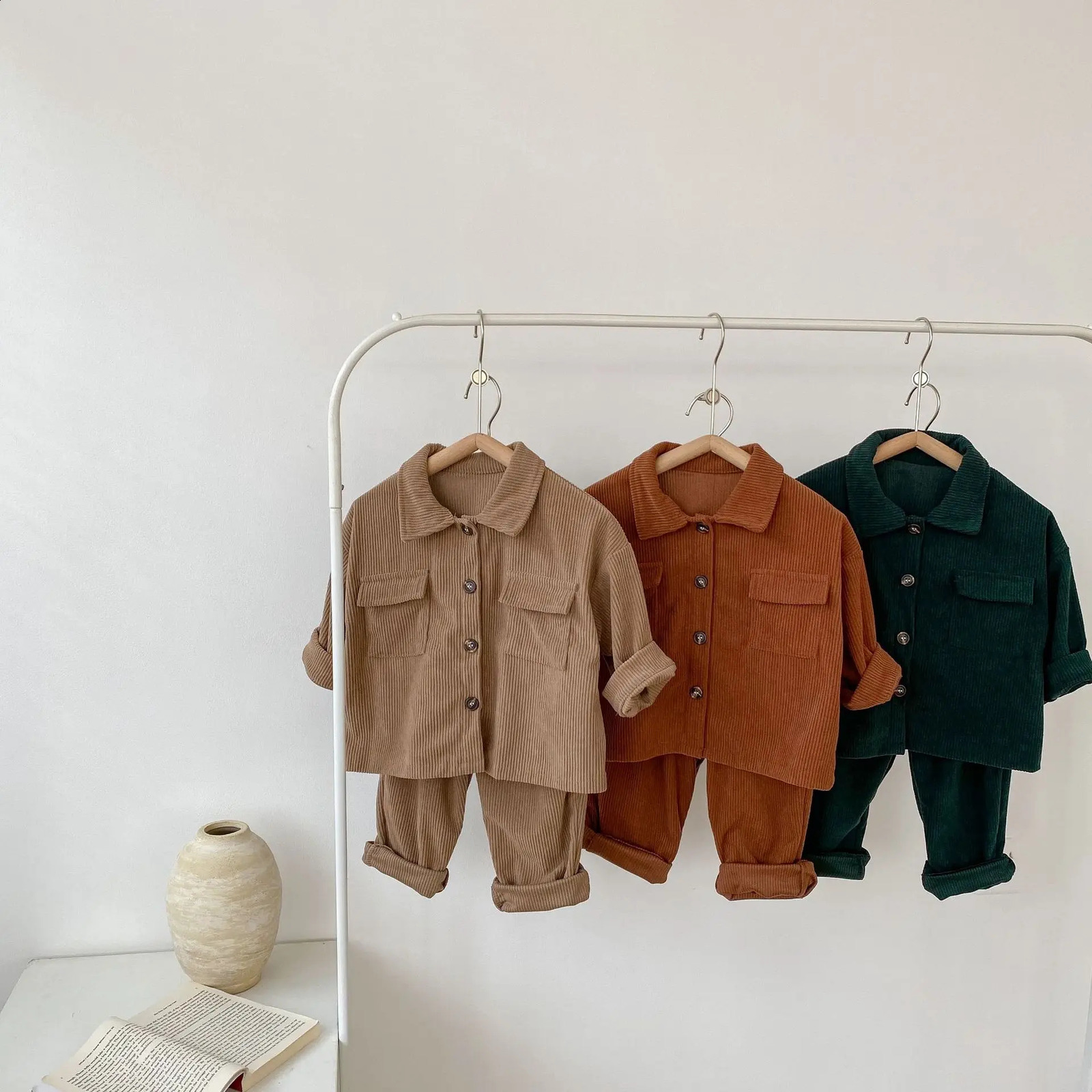Spring and Autumn 03 Year Old Baby Boys Girls Fashion Polo Collar Cardigan CoatTrouser Corduroy Two Piece Set 241225