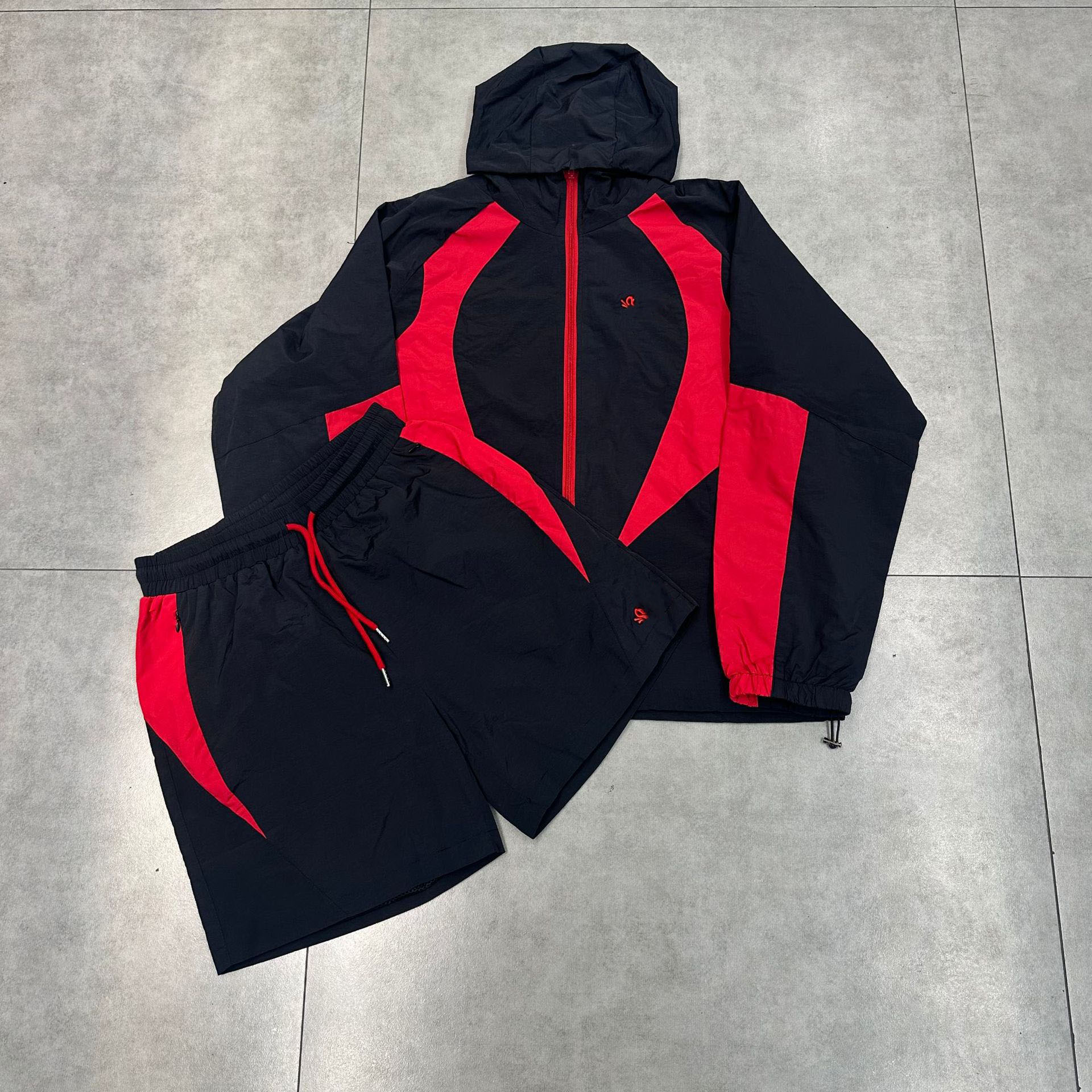 Men's Designer Tracksuit with Embroidered Letter Puffer Jacket & Windproof Quick-Dry Shorts - 2024 Breathable Two Piece Set