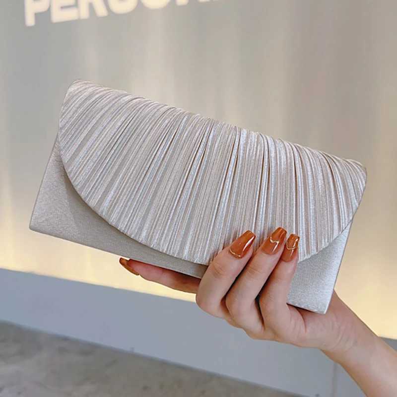 High Quality Elegant pleated nightclub luxurious pleated banquet wallet perfect for formal events and gatherings T241225