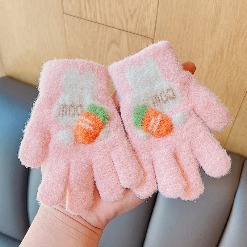 Winter Baby Girls Sweet Soft Cartoon Knitted Yarn Keep Warm Gloves Children Lovely Five Finger Gloves Kids Fashion Gloves 241226