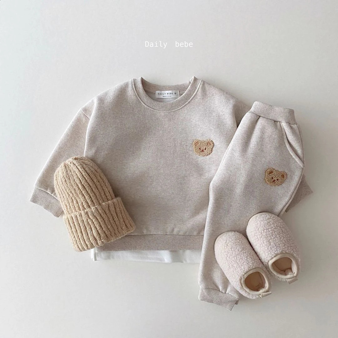 Baby Bear Embroidery Fleece Pullover Set Sweatshirt TopsHarem Jogger Pants Suits 2pcs Girls Boys Lined Clothes 241225