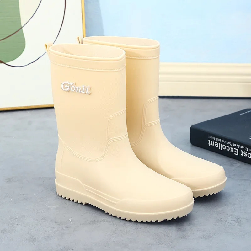 Quality Women Rain Shoes No Slip Shoes for Women Wear-resistant Rainproof Shoes Special Rain Boots for Wading Kitchen Work Women 241226
