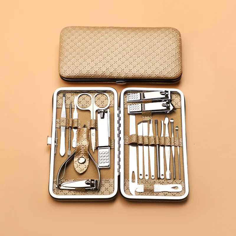 19PCS Manicure Set Pedicure Nail Scissors Tool Nail Clipper Set Stainless Steel Manicure Cutter Trimmer Ear Spoon Nail Clipper 241225