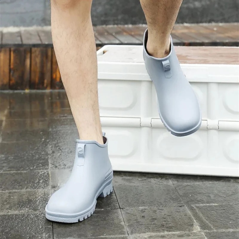 Mens Rain Boots Fashion Male Shoes Waterproof and Non-slip Ankle Cooking Low Short Chef Kitchen Teenagers Low-heel Pvc Outdoor 241226
