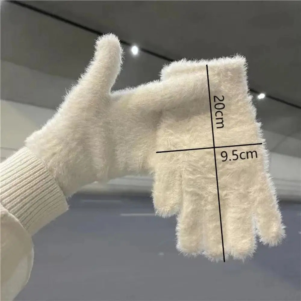 Fashion Thickened Furry Gloves Solid Color Cold-proof Five Finger Gloves Windproof Breathable Mink Velvet Gloves Men Women 241226