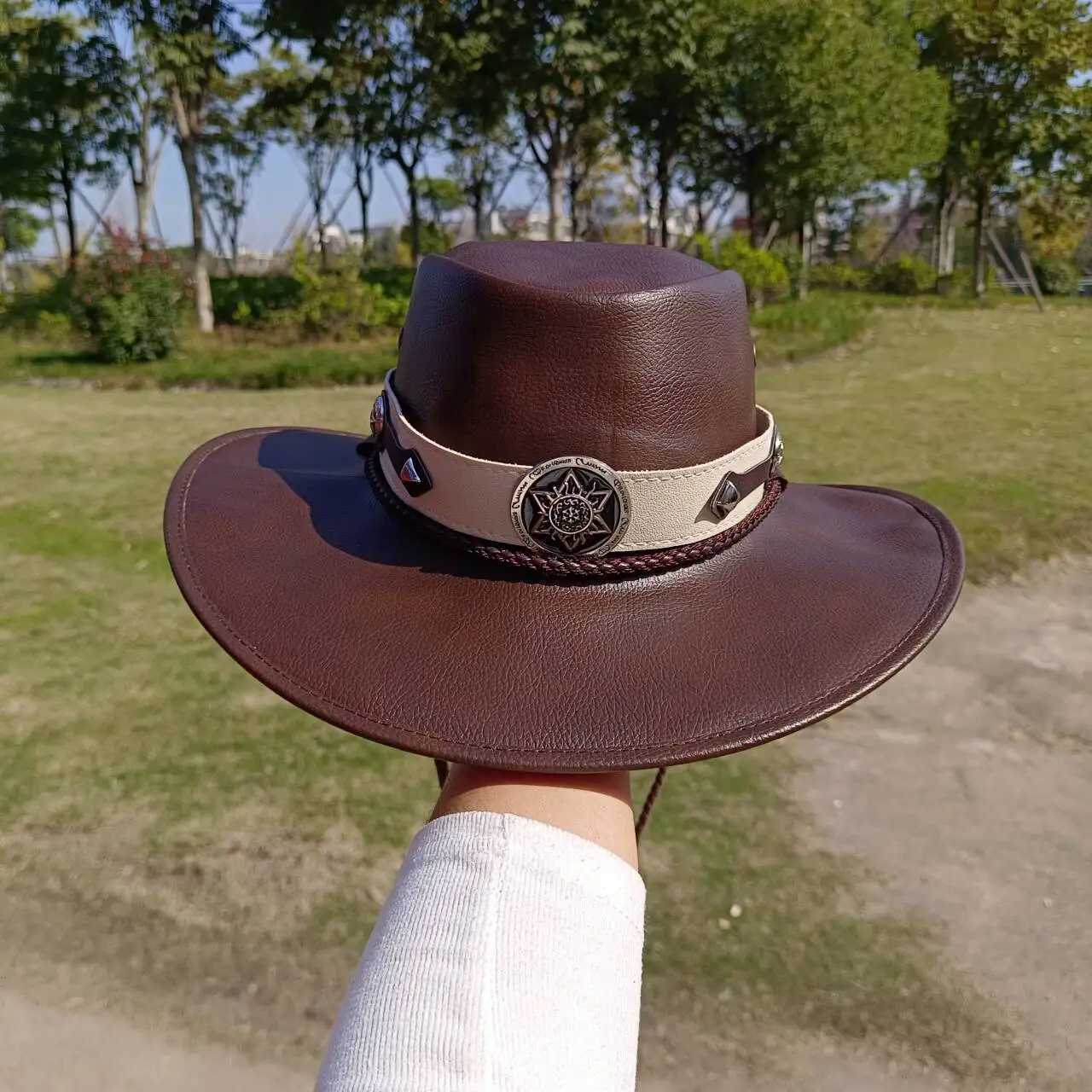 Western cowboy leather hat mens gentleman godfather hat PU material Panama cowboy hat jazz hat cowboy hat W241225