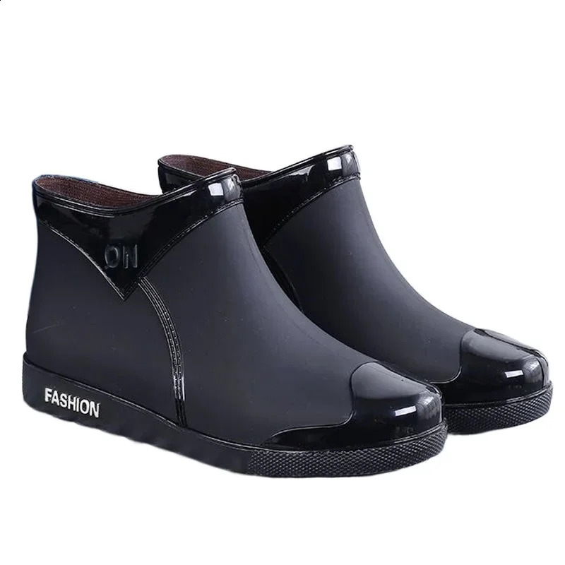 Rain Boots Womens Fashionable Outdoor Non-Slip Wear-Resistant Rain Boots Work Waterproof Shoes Short Tube Plastic Shoes Summer 241226