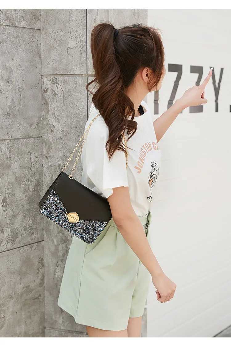 The Trendy Ladies Bags Are and Casual Sequins with Ctrasting Color Chains Lock Buckles and Crossbody Small Square BagsXJ241225