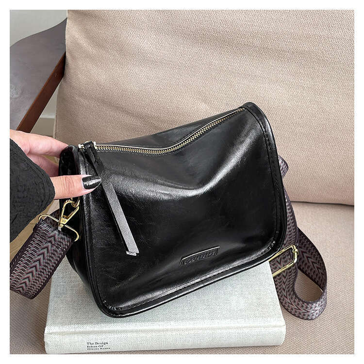 Fashionable New Cross-Border Versatile Women's Armpit Small Square Trendy Simple Casual Shoulder Bag Wholesale