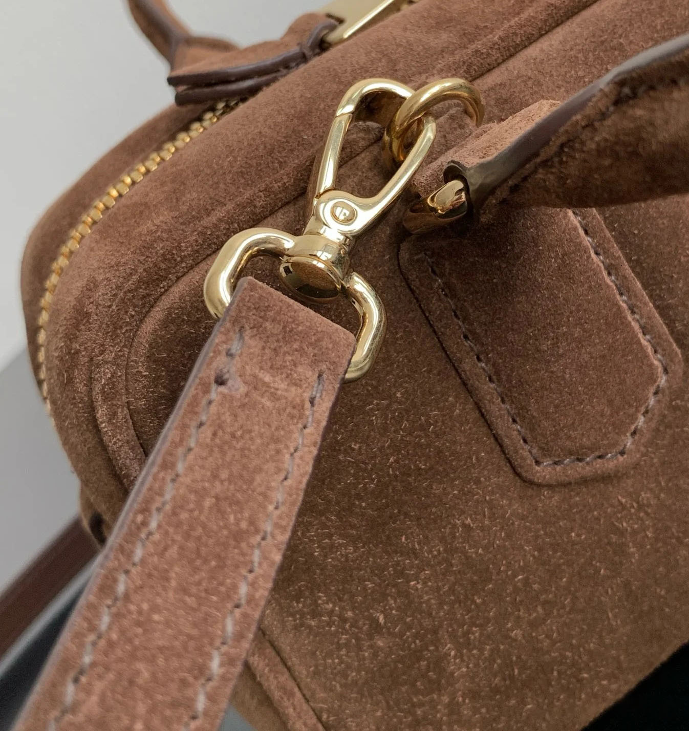 New Designer Women's Handbags For Winter 2024, High Quality Suede Shoulder Bags, Casual Fashion Crossbody Bags