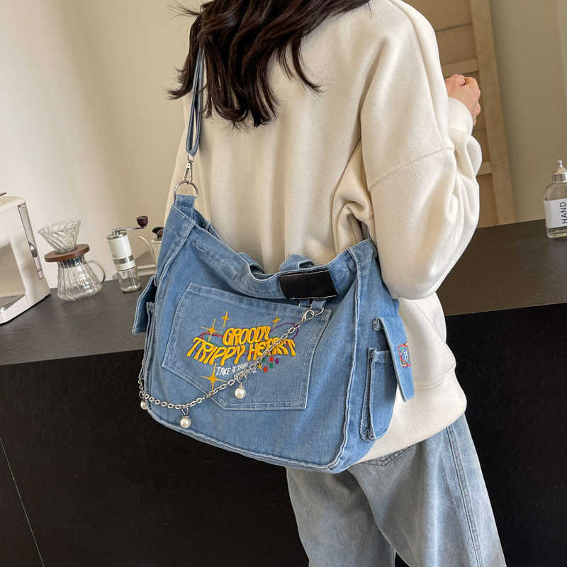 Tote Bag Cowboy Bag Versatile Large Capacity Commuter Travel Embroidered Women's Bag Handheld Single Shoulder Crossbody Bag 241215