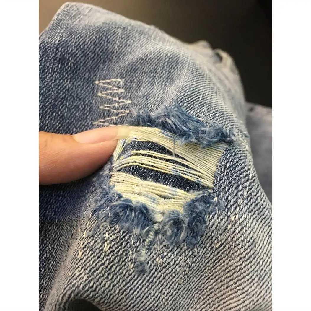 Mens casual denim jeans knee length shorts 2024 summer new denim print Distressed shorts Korean ultra-thin patch work shorts W241226