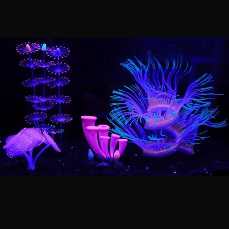 4 Pieces Aquarium Fish Tank Decorations with Glowing Effect Silicone Glow Artificial Ornament Coral Reef Plants Accessories 241225