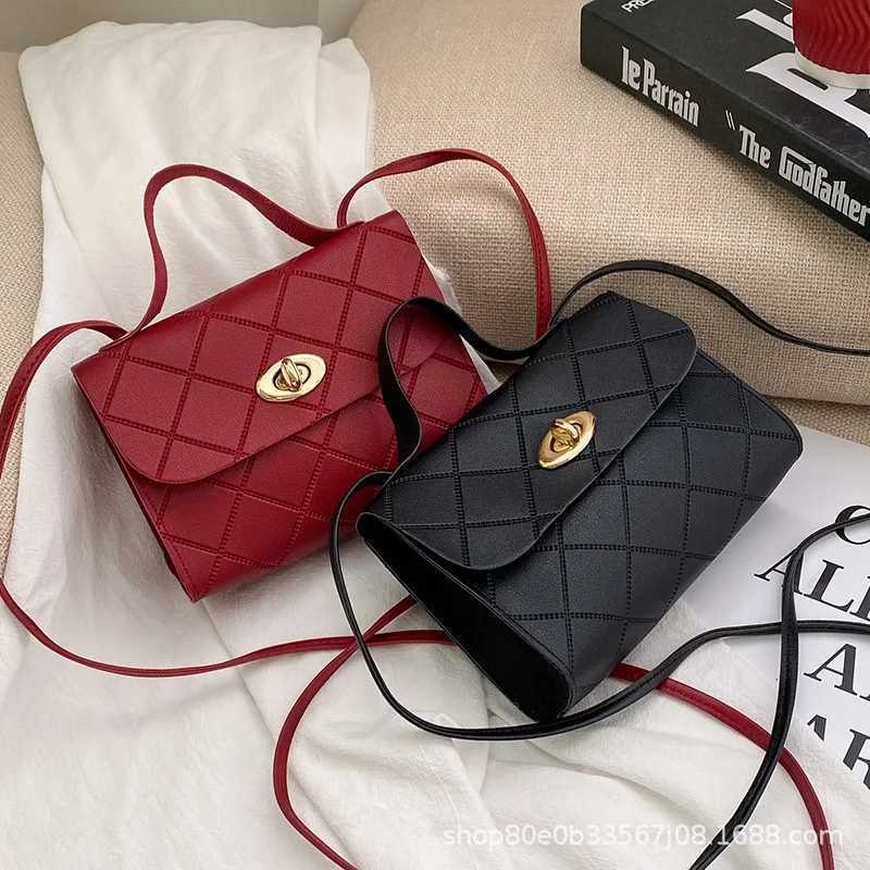 Lingge Stripesd Small Square Bag womens handbags2021 K-style Sahel Small Bag Export Wholesale Fi Trendy BagXJ241225