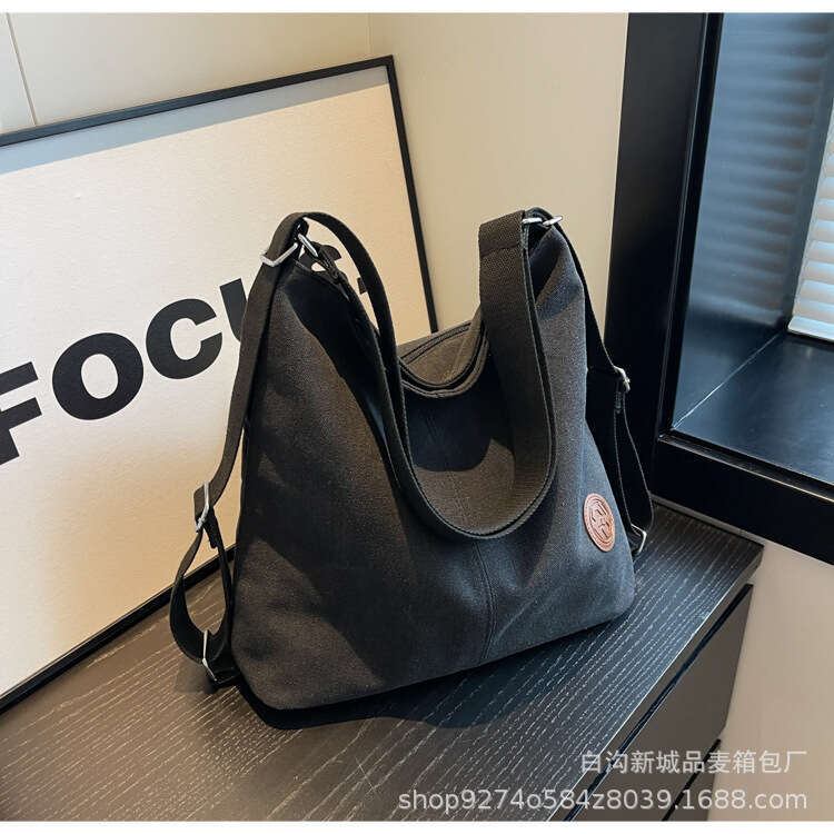 Lightweight And Fashionable For Women, New Summer Large Capacity Tote Bag, Dual-Use Backpack, Canvas Commuting Bag