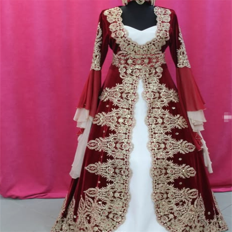 Luxury Red Moroccan Evening Dress 2025 Middle East Abaya Turkish Muslim Prom Dress Lace Formal Occasion Party Gown Vintage Long Sleeve Appliques Engag