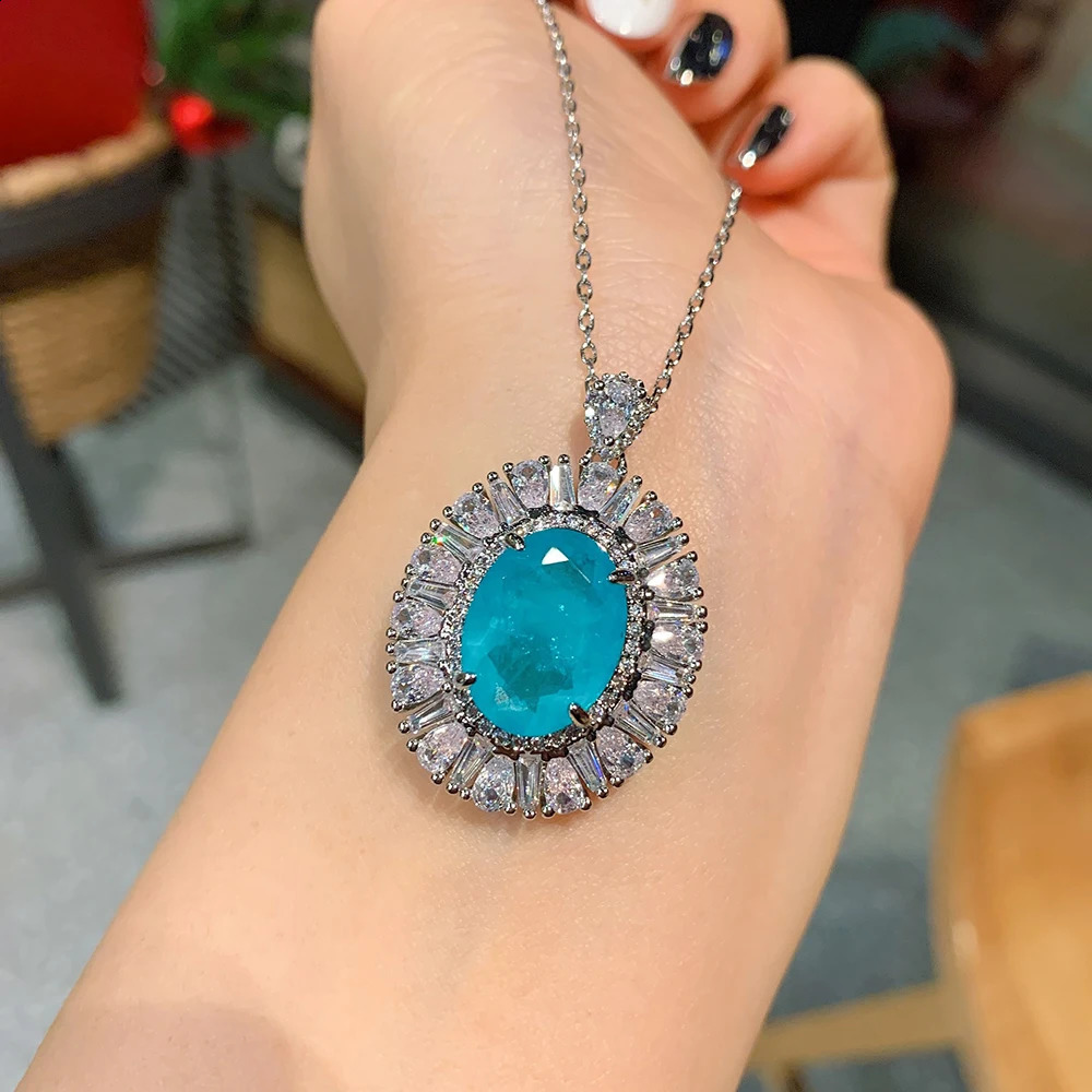 Charms 1216mm Paraiba Tourmaline Emerald High Carbon Diamond Pendant Necklace for Women Wedding Party Fine Jewelry Ladies Gift 241226