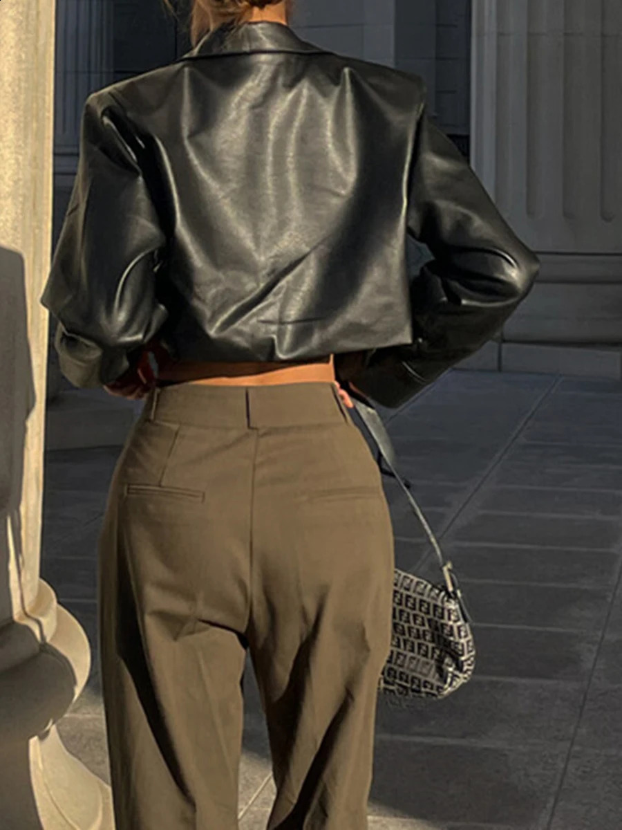 Womens y2k Black Faux Leather Crop Jacket Retro Long Sleeve Button Down Lapel Cropped Jacket with Pocket Casual Coat Streetwear 241226