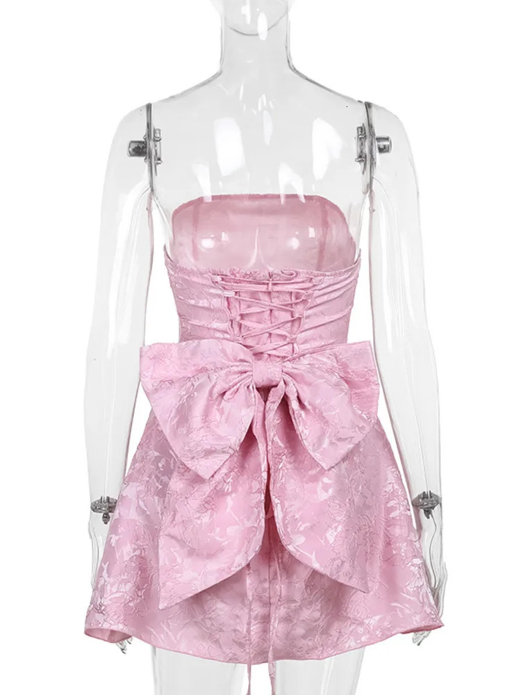 Mozision Backless Bow Sexy Mini Dress For Women Fashion Off-shoulder Strapless Sleeveless Bodycon Club Party Dress Elegant 241223