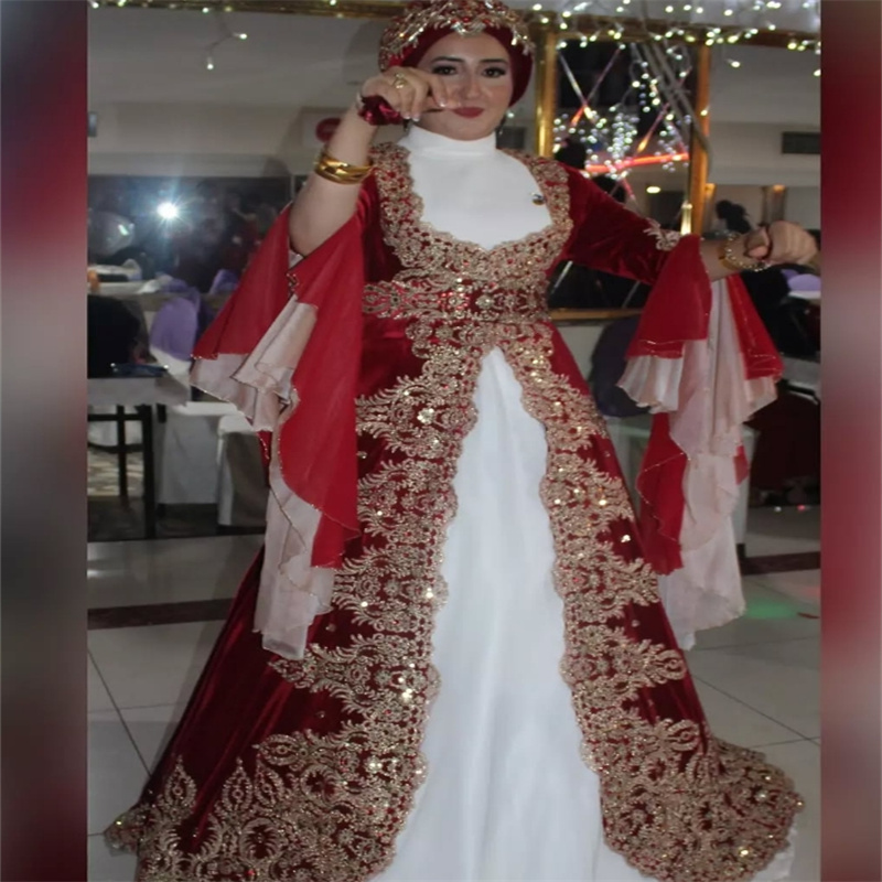 Luxury Red Moroccan Evening Dress 2025 Middle East Abaya Turkish Muslim Prom Dress Lace Formal Occasion Party Gown Vintage Long Sleeve Appliques Engag