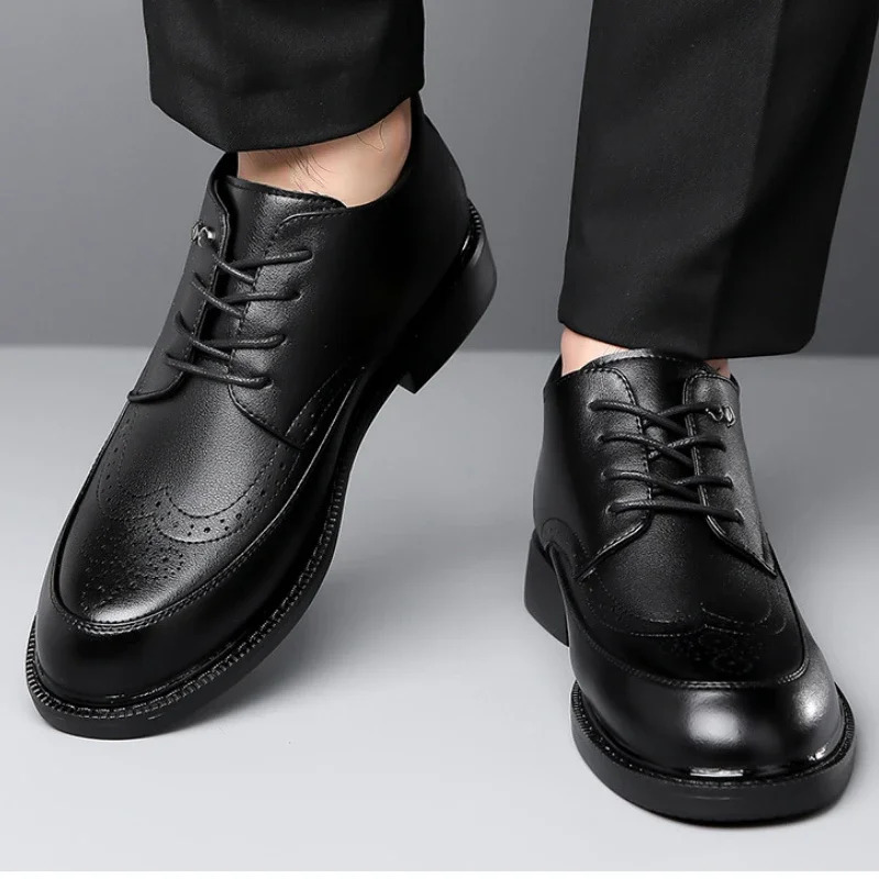 Autumn Winter Leather Velvet Hightop Brogue Shoes for Men ner Platform Mens Dress Fashion Softsoled Ankle Boot 241225