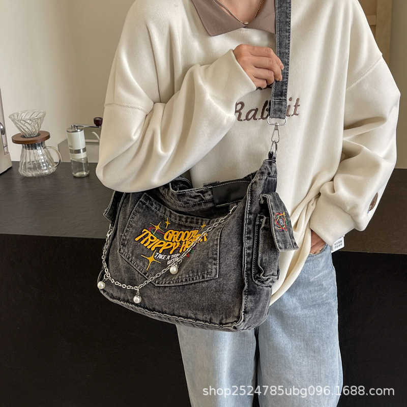 Tote Bag Cowboy Bag Versatile Large Capacity Commuter Travel Embroidered Women's Bag Handheld Single Shoulder Crossbody Bag 241215