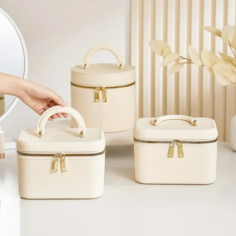 Large Capacity Storage Bags Portable Travel Bag Handbag Perfume Cosmetics Toiletries and Personal Necessities Storage Container 241226
