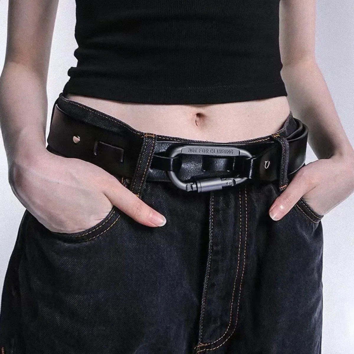 Trend Outdoor Wind Silver Grey Climbing Buckle Letter Y2k Belt Engraving Function Black Belt Mens Womens Accessories 241226