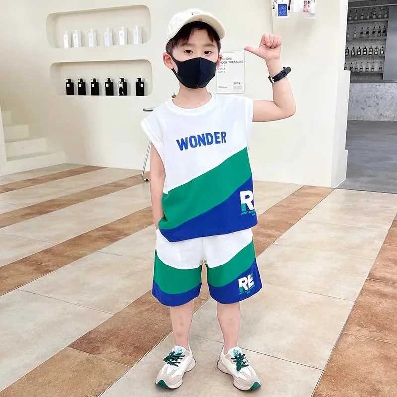 Clothing Sets Summer Teenage Boy Clothes Set Children Patchwork Vest T-shirts and Shorts Suit Fashion Letter Printed Top Bottom 2pcs OutfitsY241225NAA