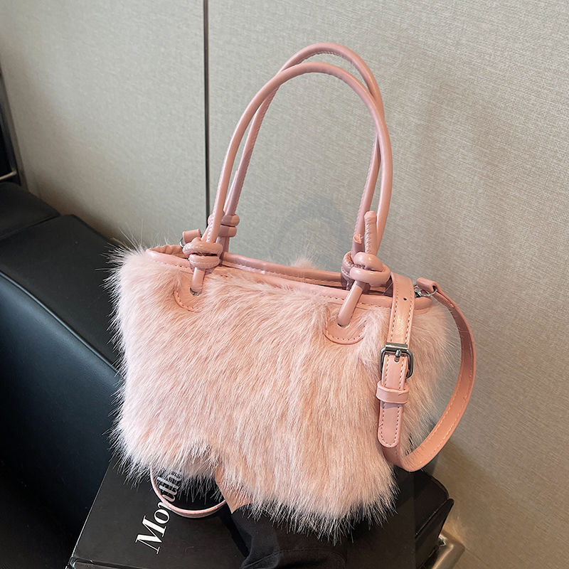 Women's Plush Simple and Compact Shoulder Bag 2025 Autumn/Winter New Handheld Bucket Bag Fashion Multi functional Commuter Crossbody Bag