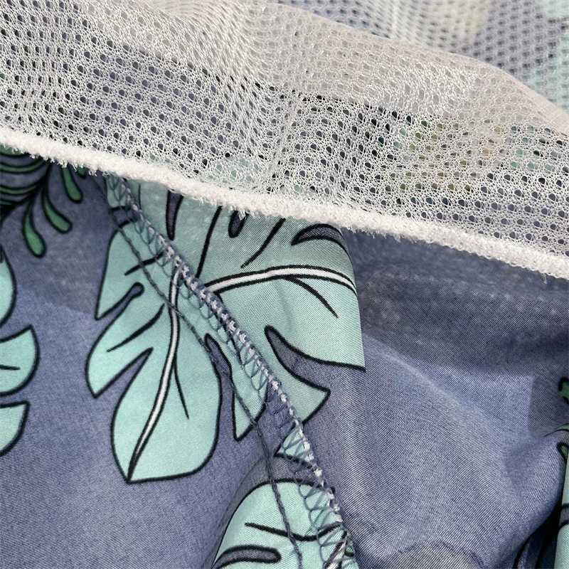 Fashionable mens beach shorts mens running shorts beach swimming shorts with breathable mesh lining W241226