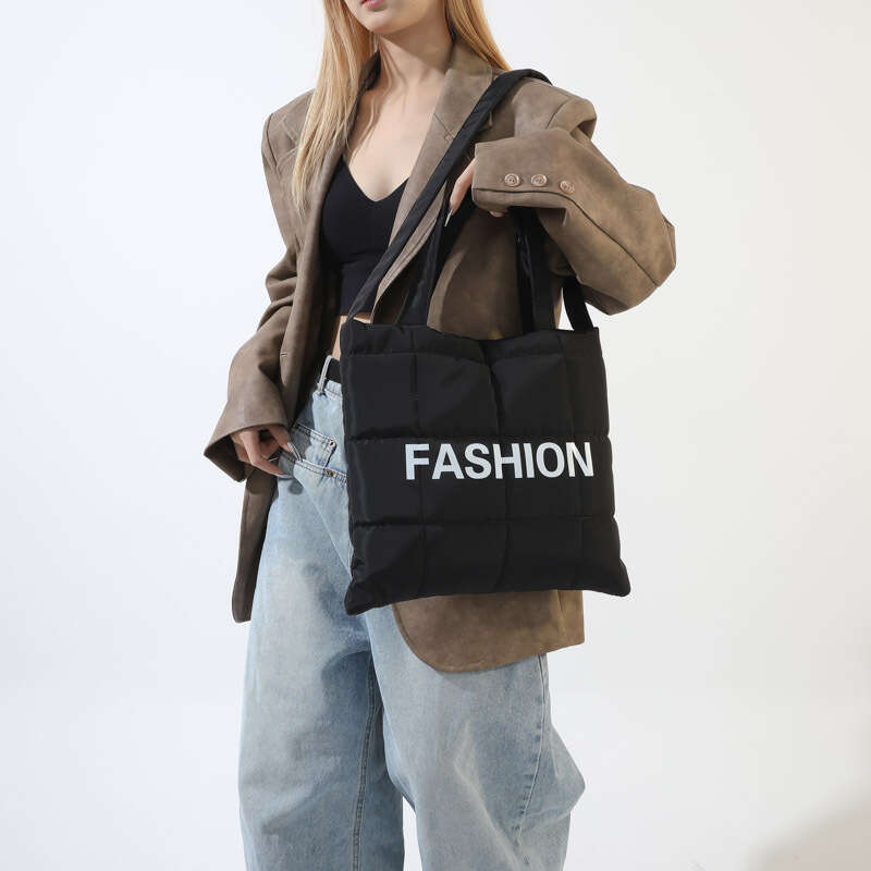 Small Fresh And Trendy Internet Celebrity Letter Printed Handbag, Early Spring New Single Shoulder Crossbody Bag, Casual Tote Bag
