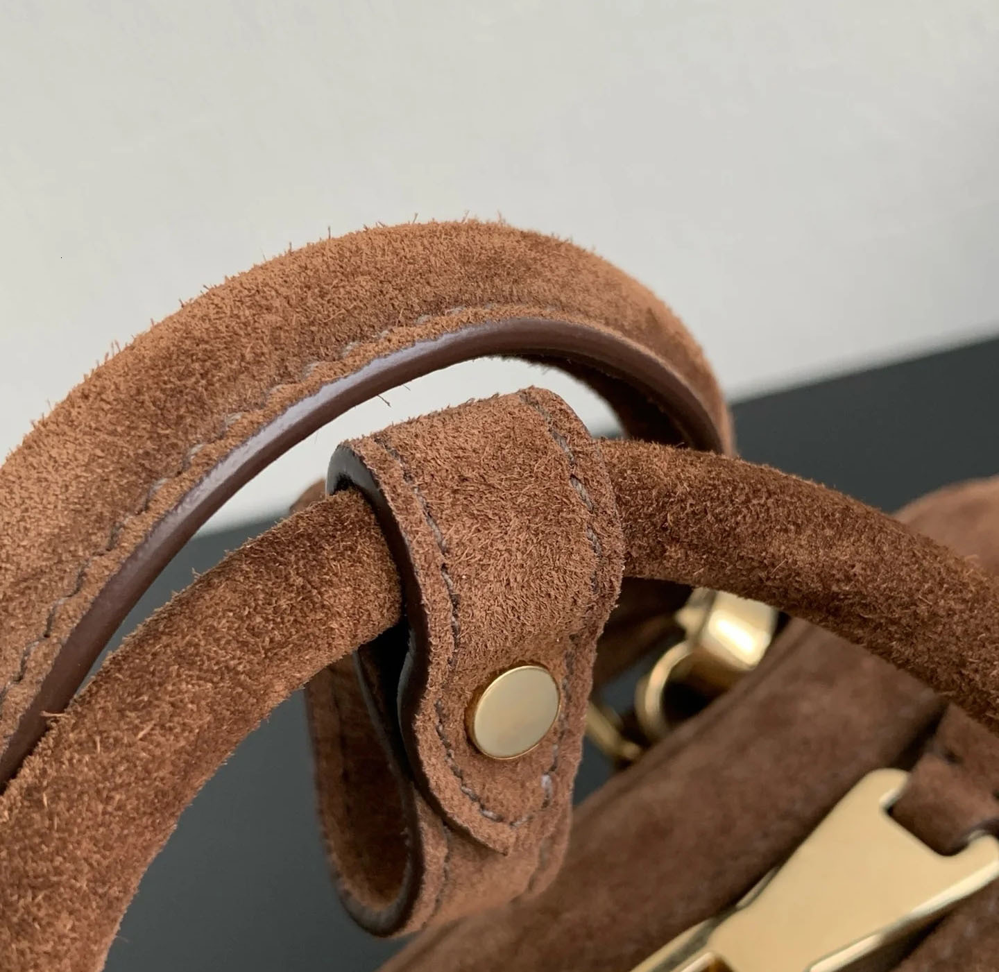 New Designer Women's Handbags For Winter 2024, High Quality Suede Shoulder Bags, Casual Fashion Crossbody Bags