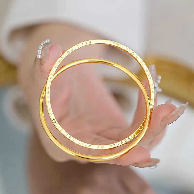 14k Gold Double Ring Clover Letter Bracelet Womens Embossed Pearl Classic Style Bracelet Jewelry Gift 241226